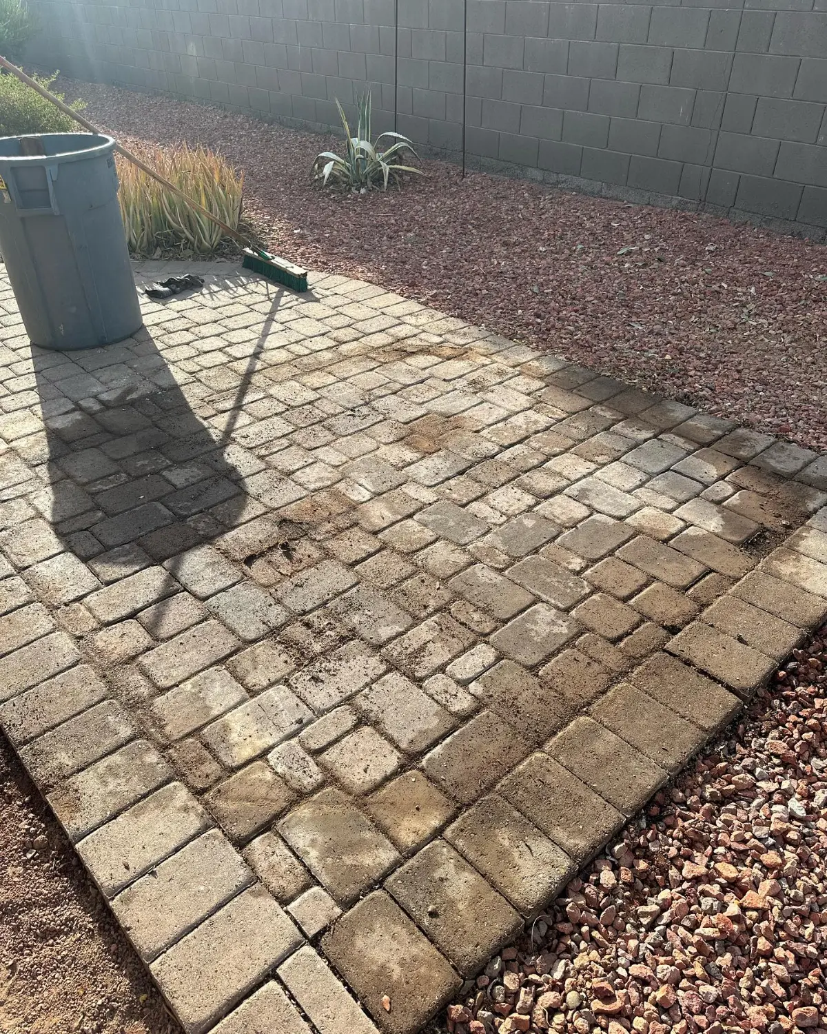 The same Gilbert paver patio swept clear